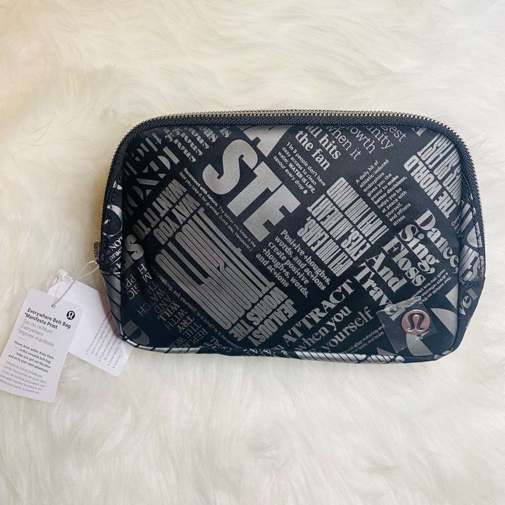 Lululemon Everywhere Belt Bag 1L new